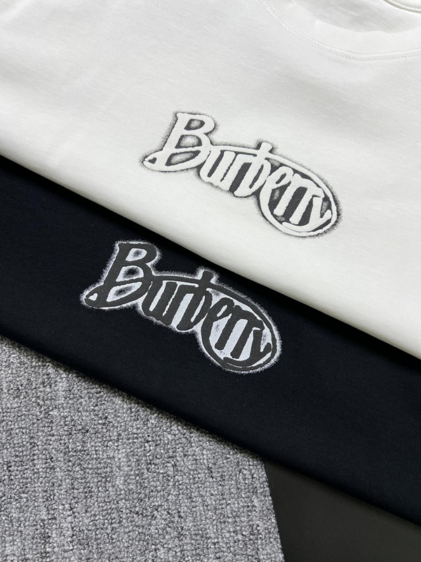 ブランドTシャツ全体デザイン